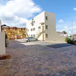 Stunning Apartment In Denia With Kitchen