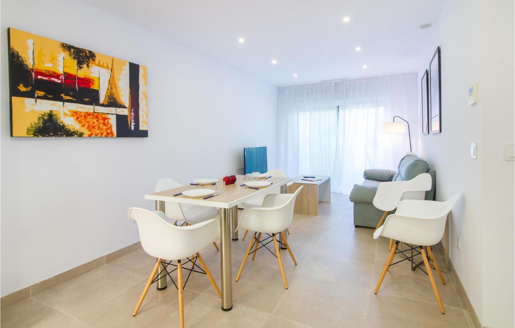 Apartamento Stunning In With Kitchen Dénia