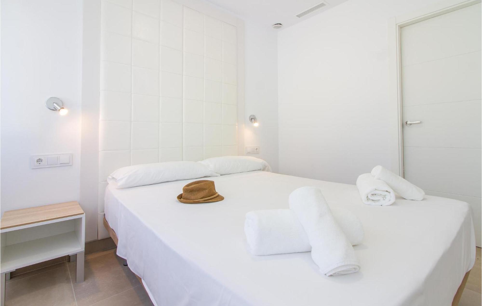 Stunning In With Kitchen Appartement *