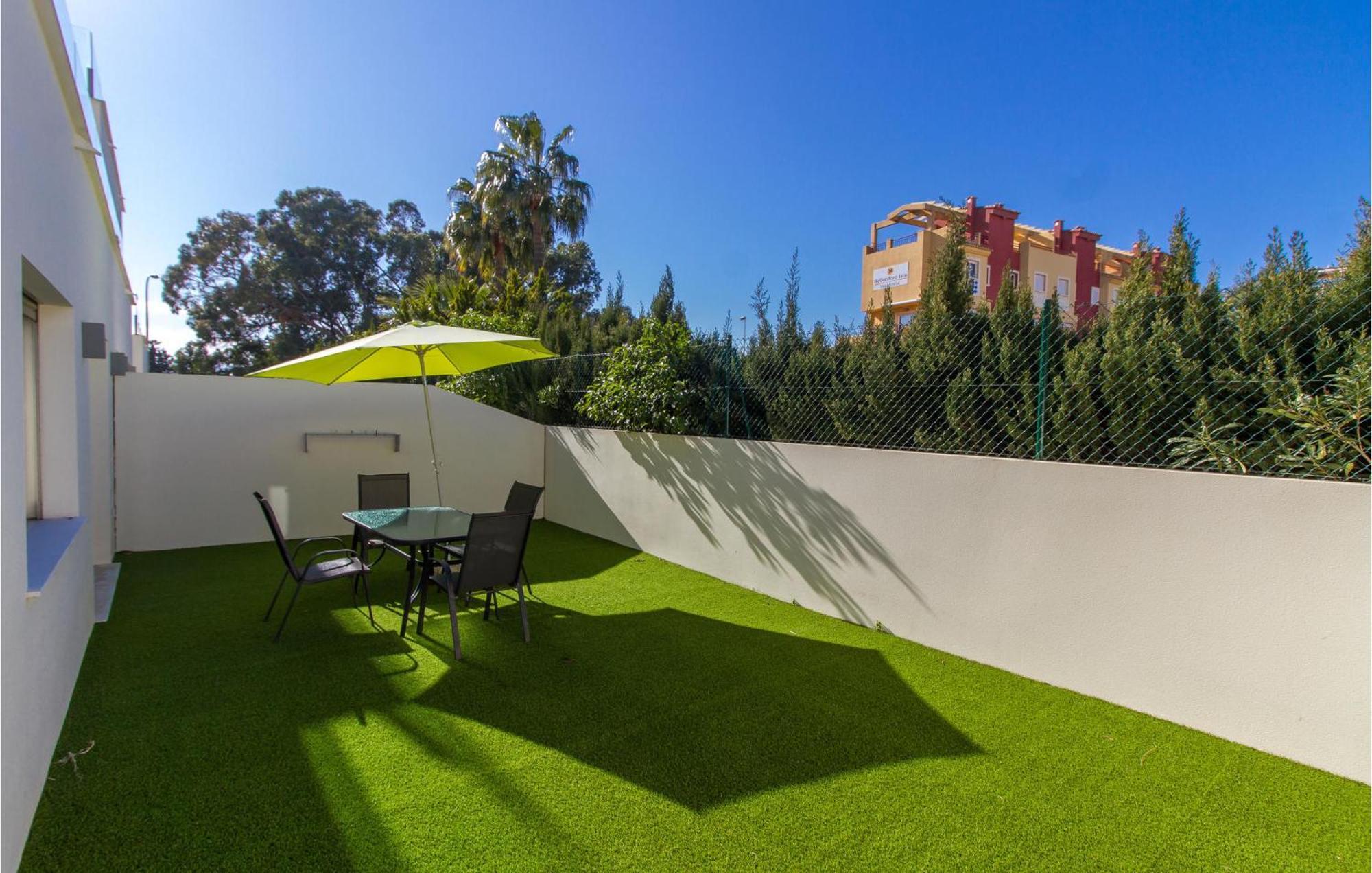 Appartement Stunning In With Kitchen Dénia