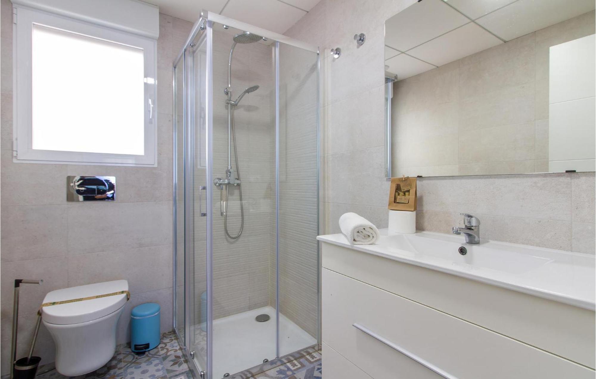 Stunning In With Kitchen Appartement *